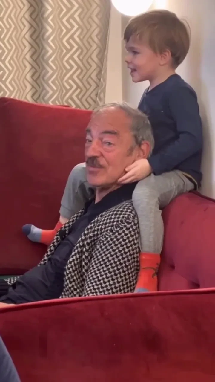 "Внуки и жена рядом". Елизавета Боярская показала редкое видео с отцом Михаилом Боярским в честь его 76-летия