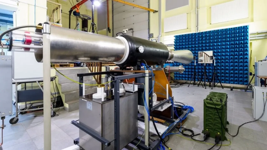 Польша разрабатывает электромагнитную установку для борьбы с дронами