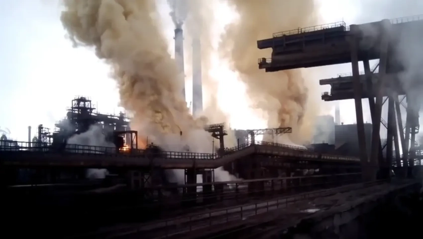 На коксохимическом заводе в Кривом Роге произошел выброс химикатов