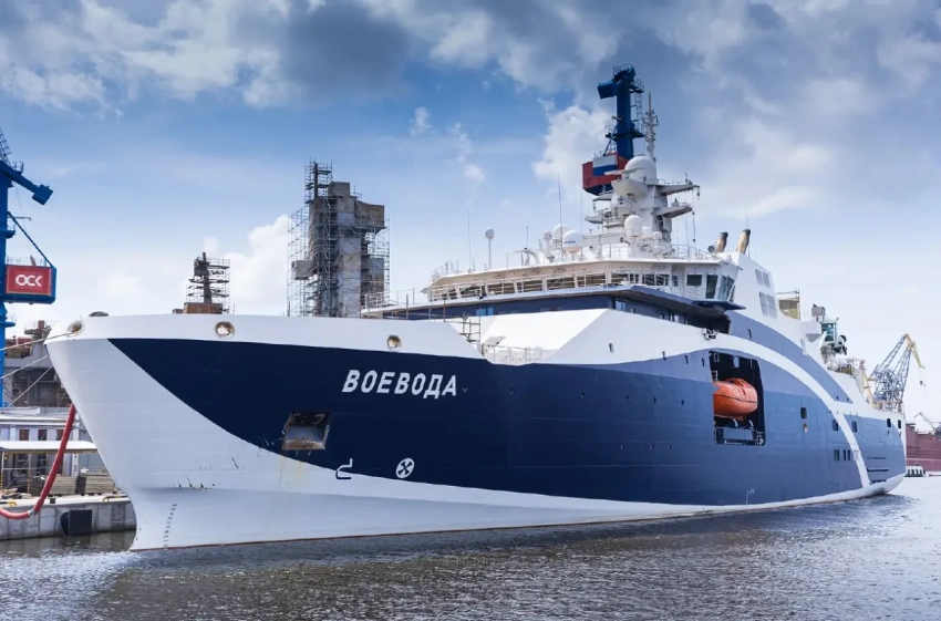 Спасательное судно «Воевода» и нездоровые сенсации