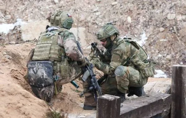 ВС России продвигаются на западе Купянского направления: свежие данные о боевых действиях на 15.02.2026