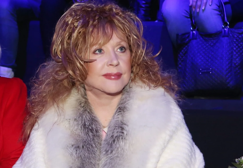 Имена Аллы Пугачёвой, Тимура Бекмамбетова и солиста "Иванушек International" обнаружили в файлах Эпштейна