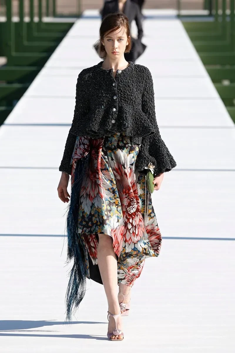 Неделя моды в Париже: 17-летняя дочь Николь Кидман вышла на подиум на показе Dior