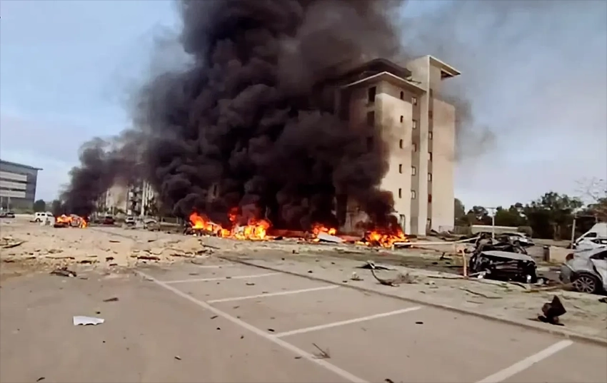 Иран нанес ракетный удар по израильскому городу Беэр-Шева