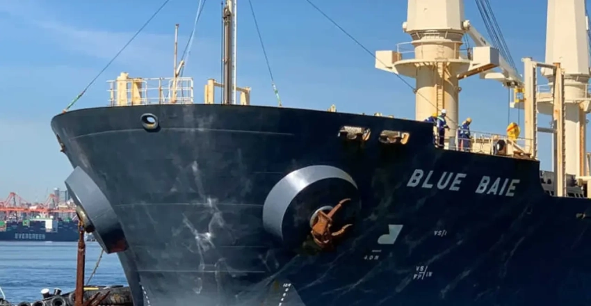 Иран: Ормуз закрыт не для всех судов, а только для США, Израиля и Европы